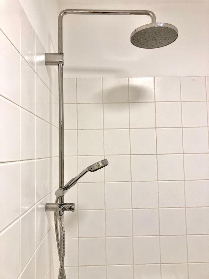 Apartment For 2 In Margareten Виена Екстериор снимка
