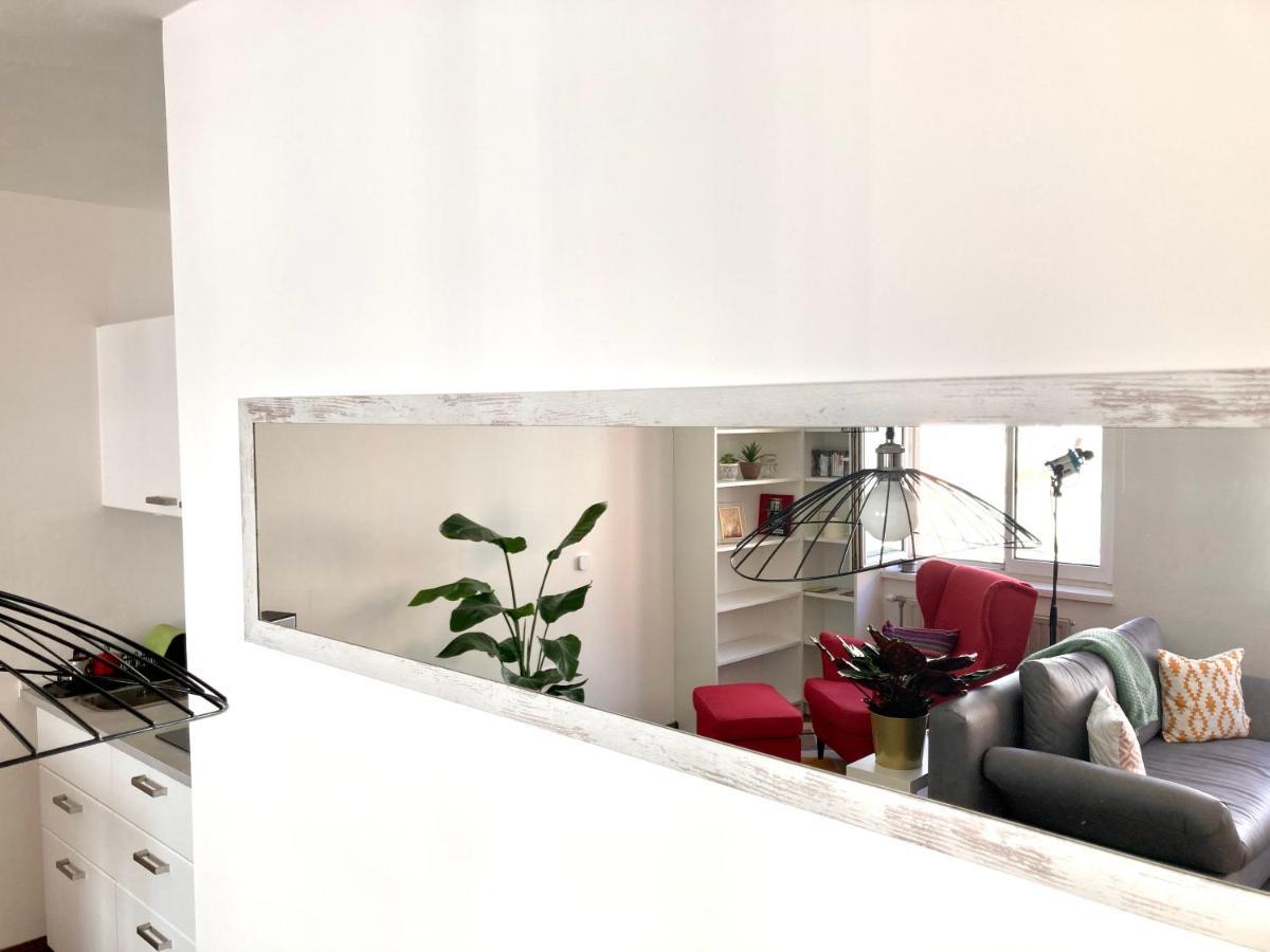 Apartment For 2 In Margareten Виена Екстериор снимка