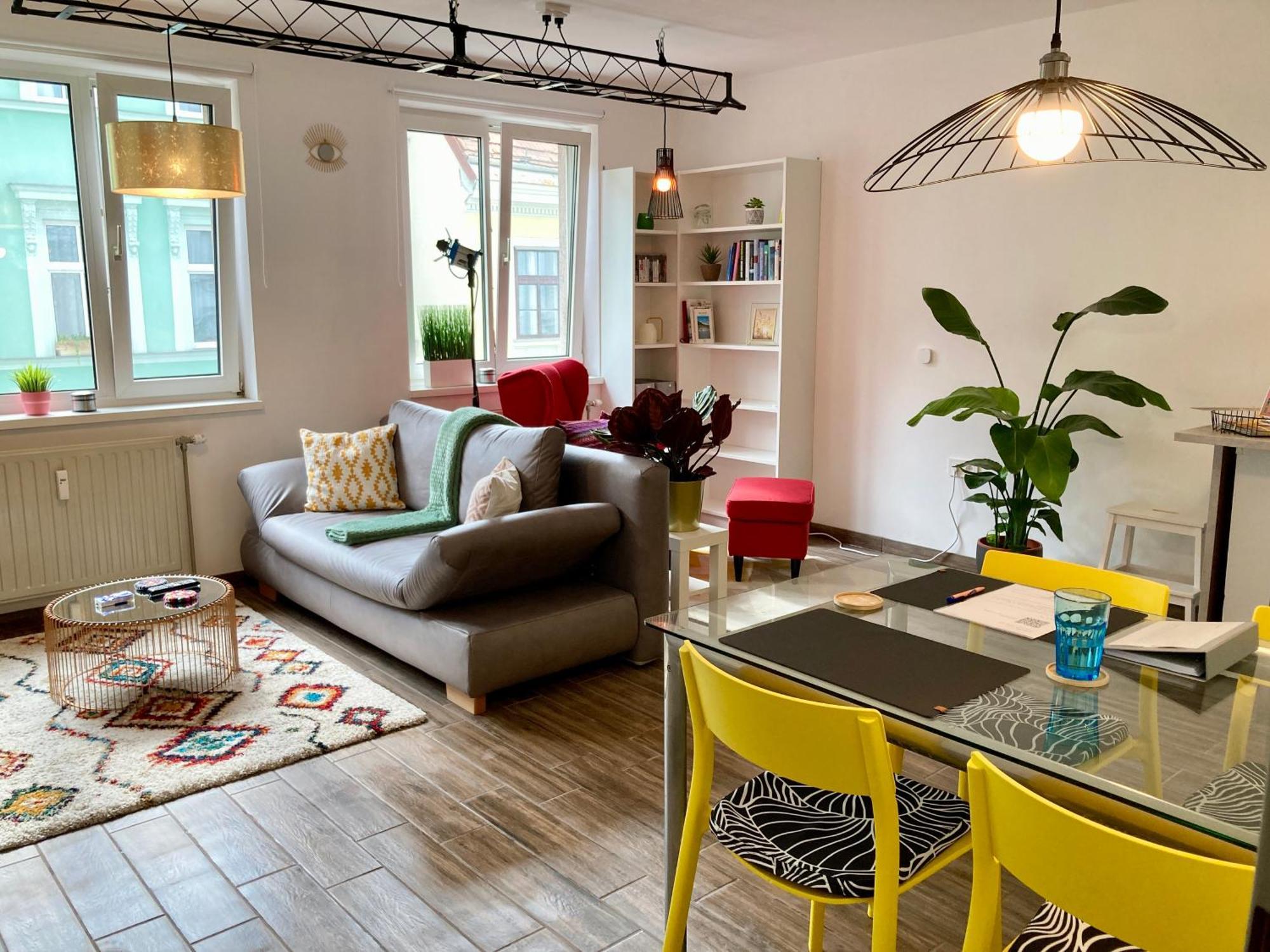 Apartment For 2 In Margareten Виена Екстериор снимка